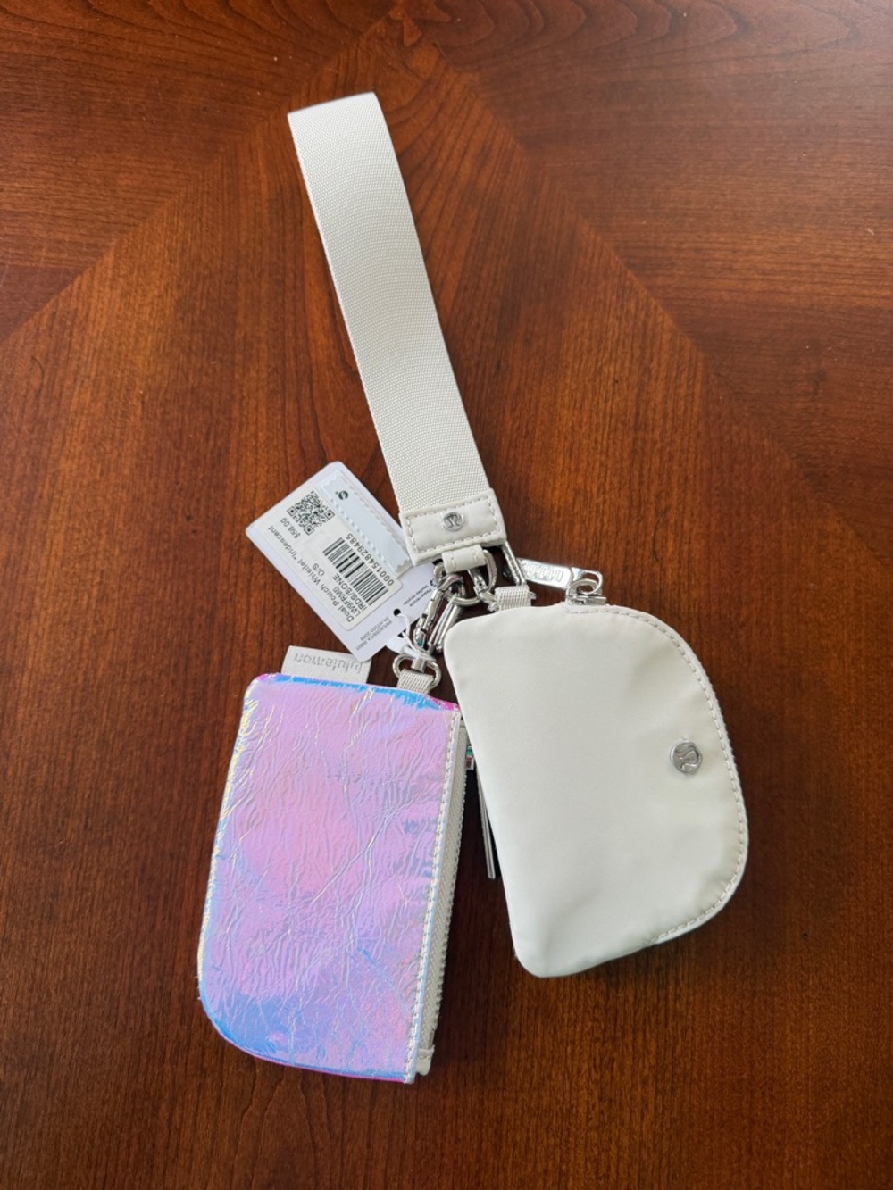 Lululemon Dual Pouch Wristlet Iridescent / Bone NWT - Picture 6 of 6